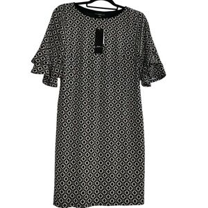 R&K Black and White Print Dress Bell Sleeves Size 8 NEW